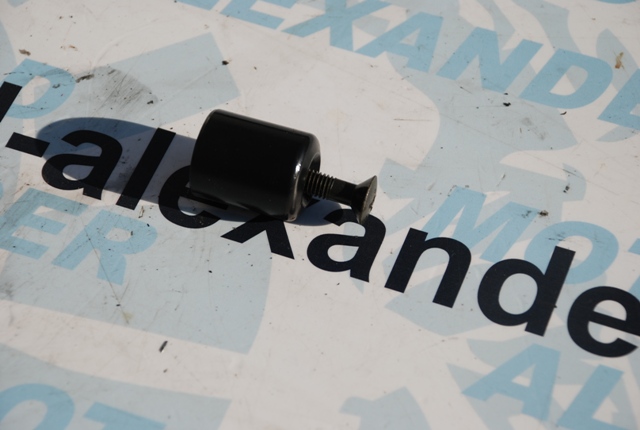 Lenkergewicht mit Schraube