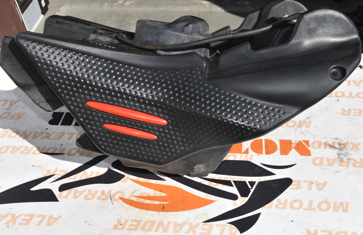 Kraftstoffbehälter Kraftstofftank Benzintank