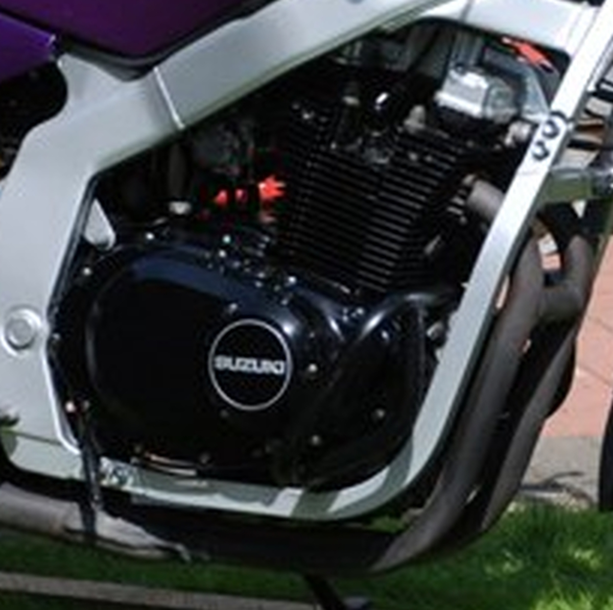 Motor Kpl. 19.299 Km